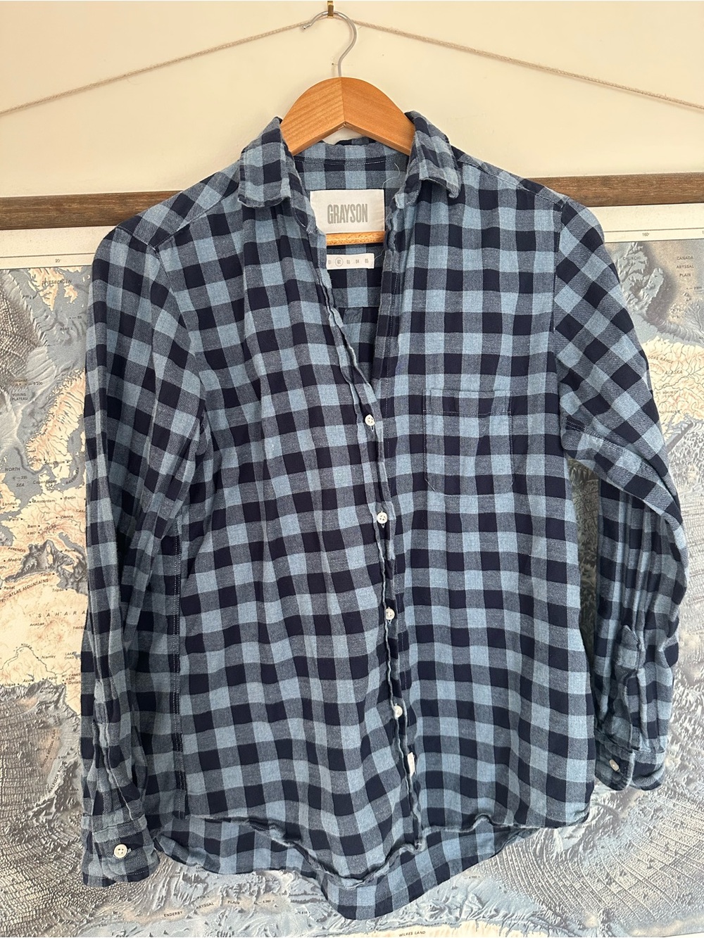 Grayson Navy and Light Blue Plaid Button-Up Shirt Size Small